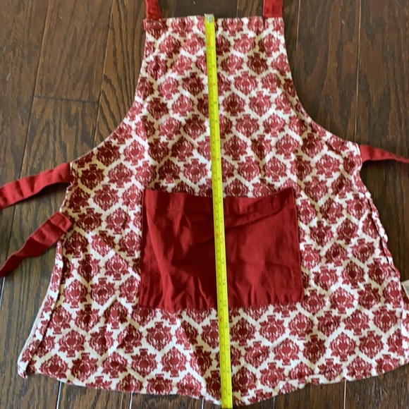 Kids’ Apron - Picture 4 of 6